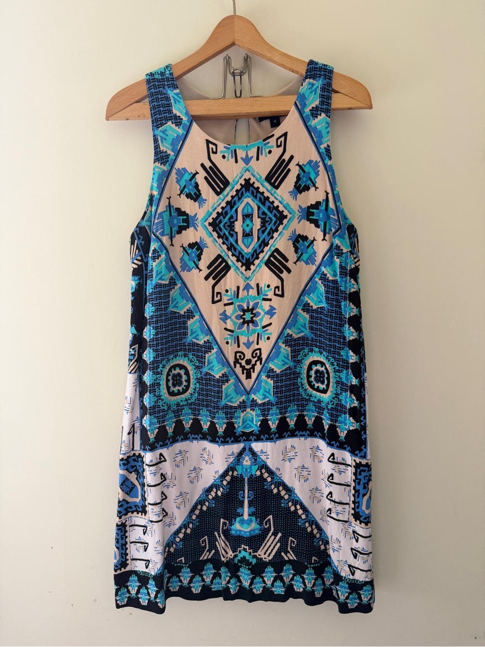 Sleeveless Blue Printed Mini Dress with Geometric Motif